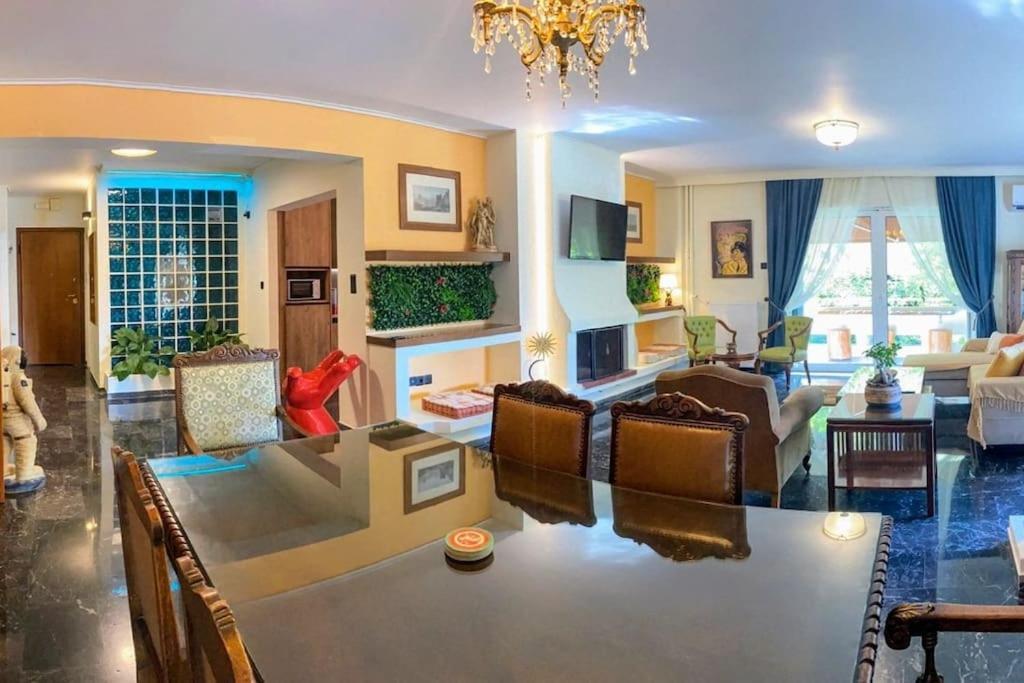 Sarakin'S Mansion Luxury Retreat Lejlighed Athen Eksteriør billede