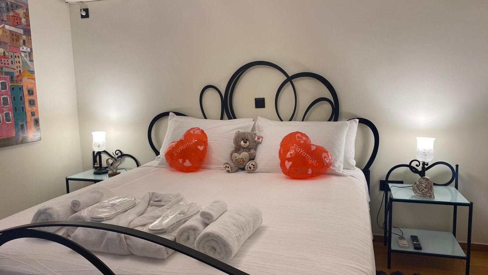Sarakin'S Mansion Luxury Retreat Lejlighed Athen Eksteriør billede